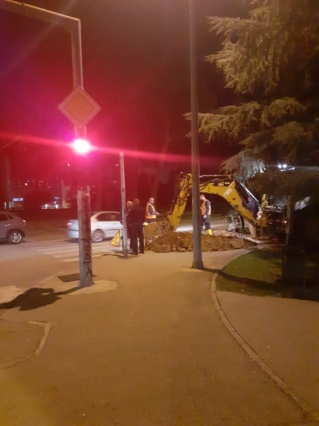 Sanacija gubitka u ulici Bana Jelačića u  Zadru (noćni rad)
